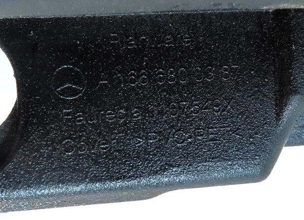 Thumbnail 9: 2014 MERCEDES GL550 (X166) FRONT LOWER DASH TRIM TRIM PANEL (BLACK) 2129050751