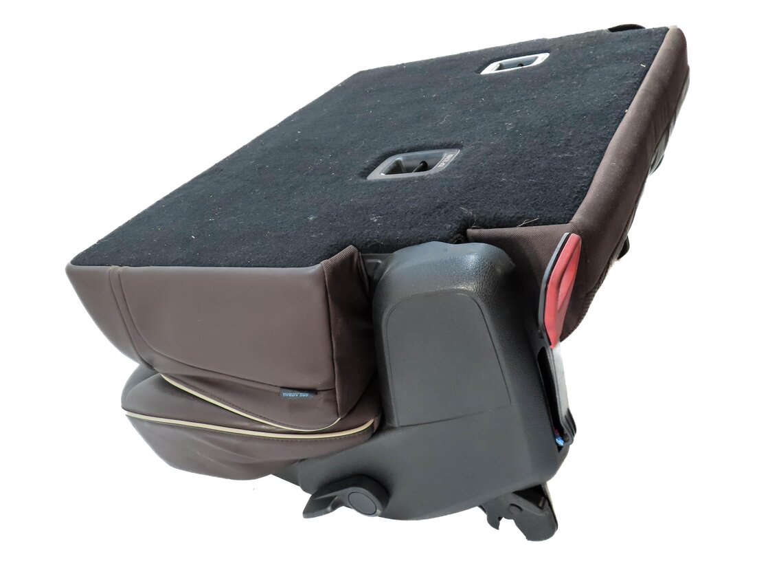 Thumbnail 3: 2014 MERCEDES GL550 X166 REAR RIGHT 2ND ROW FOLDING SEAT ASSEMBLY DESIGNO BROWN