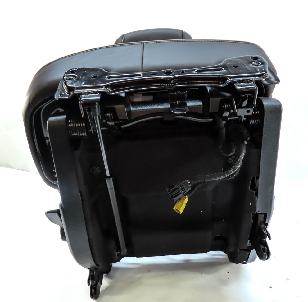 Thumbnail 7: 2014 MERCEDES GL550 (X166) REAR LEFT 2ND ROW FOLDING SEAT ASSEMBLY DESIGNO BROWN