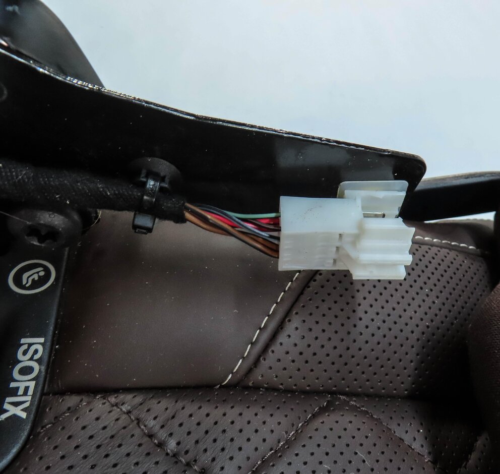 Thumbnail 9: 2014 MERCEDES GL550 X166 REAR RIGHT 3RD ROW FOLDING SEAT ASSEMBLY DESIGNO BROWN