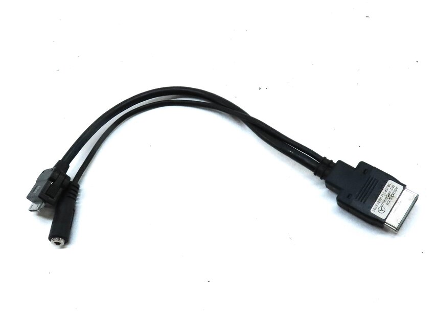 Thumbnail 2: 2014 MERCEDES GL550 (X166) APPLE AUXILIARY IPON AUXILIARY RADIO INPUT CABLE