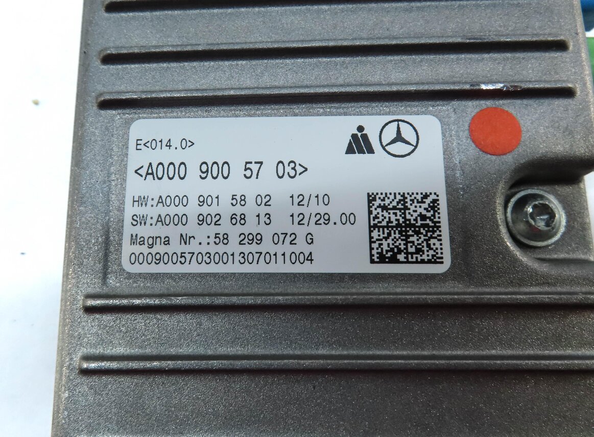 Thumbnail 4: 2013-2016 MERCEDES GL ML CLASS (W166 X166) SURROUND VIEW CAMERA CONTROL MODULE