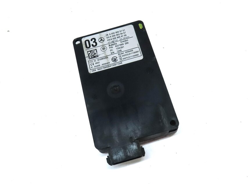 Thumbnail 3: 2014 MERCEDES GL350 GL450 GL550 GL63 CLS550 (C218 X166) BLIND SPOT RADAR MODULE