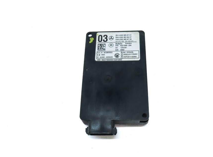 Thumbnail 2: 2014 MERCEDES GL350 GL450 GL550 GL63 CLS550 (C218 X166) BLIND SPOT RADAR MODULE