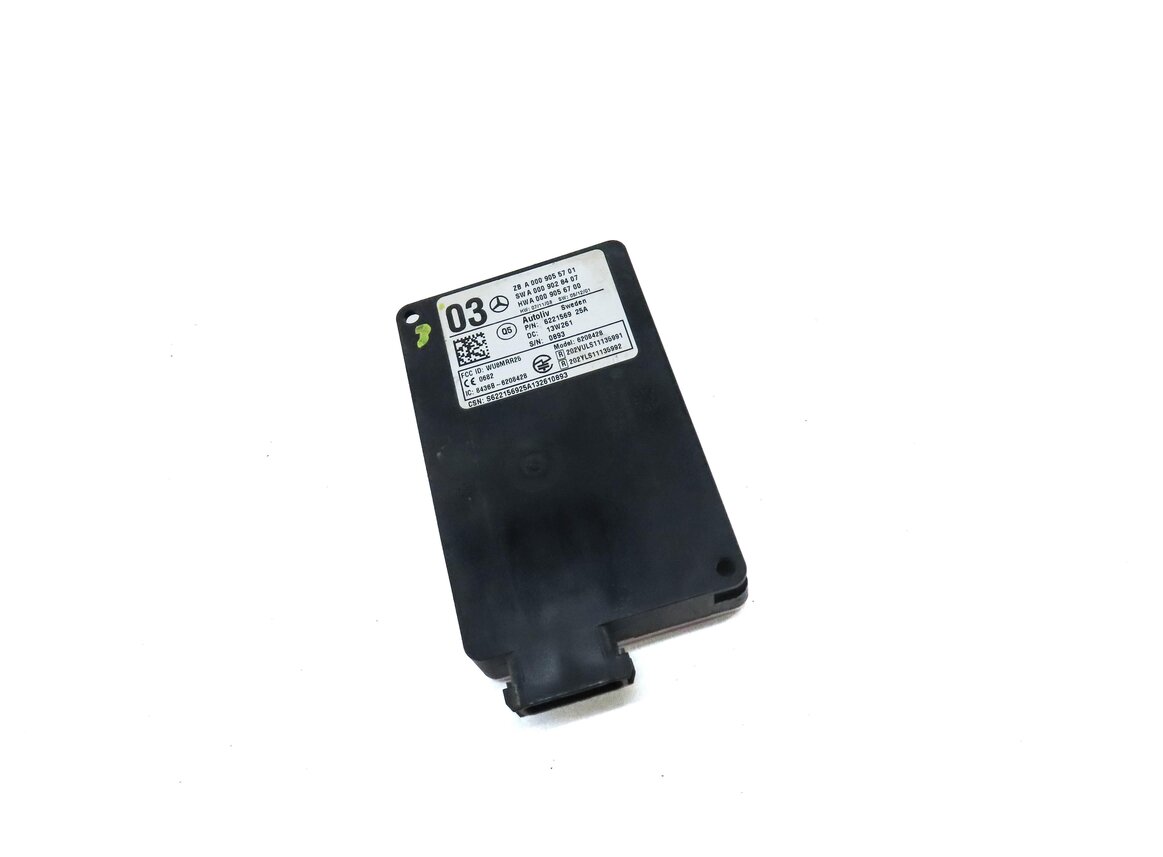 Thumbnail 3: 2014 MERCEDES GL350 GL450 GL550 GL63 CLS550 (C218 X166) BLIND SPOT RADAR MODULE