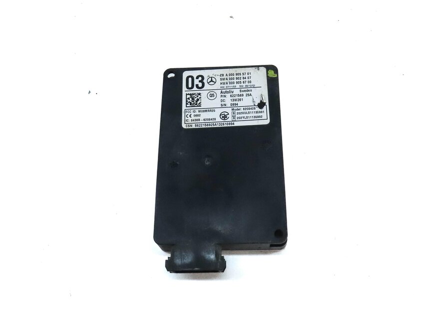 Thumbnail 2: 2014 MERCEDES GL350 GL450 GL550 GL63 CLS550 (C218 X166) BLIND SPOT RADAR MODULE