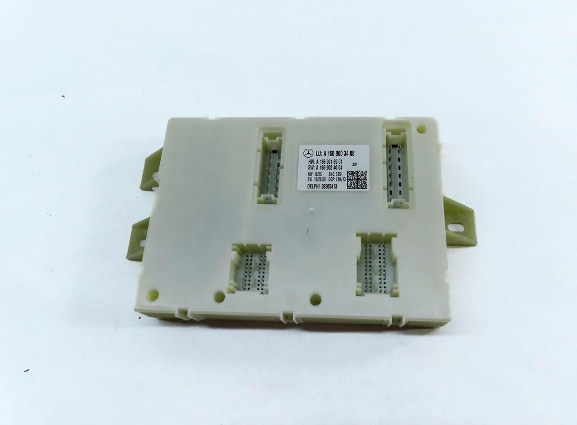 Thumbnail 2: 2014 MERCEDES GL550 X166 REAR SIGNAL ACQUISITION MODULE SAM 1669016901