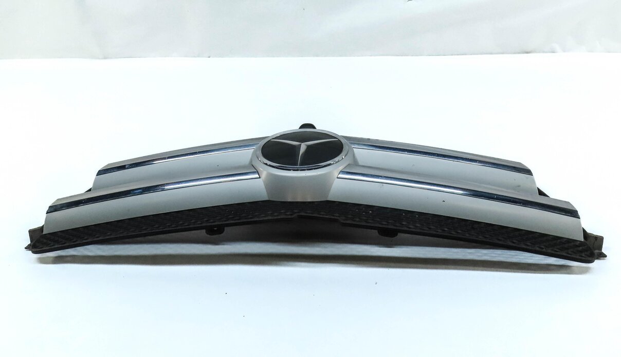 Thumbnail 4: 13-14 MERCEDES GL350 GL450 GL550 GL63 (X166) SPORT ADAPTIVE CRUISE FRONT GRILLE