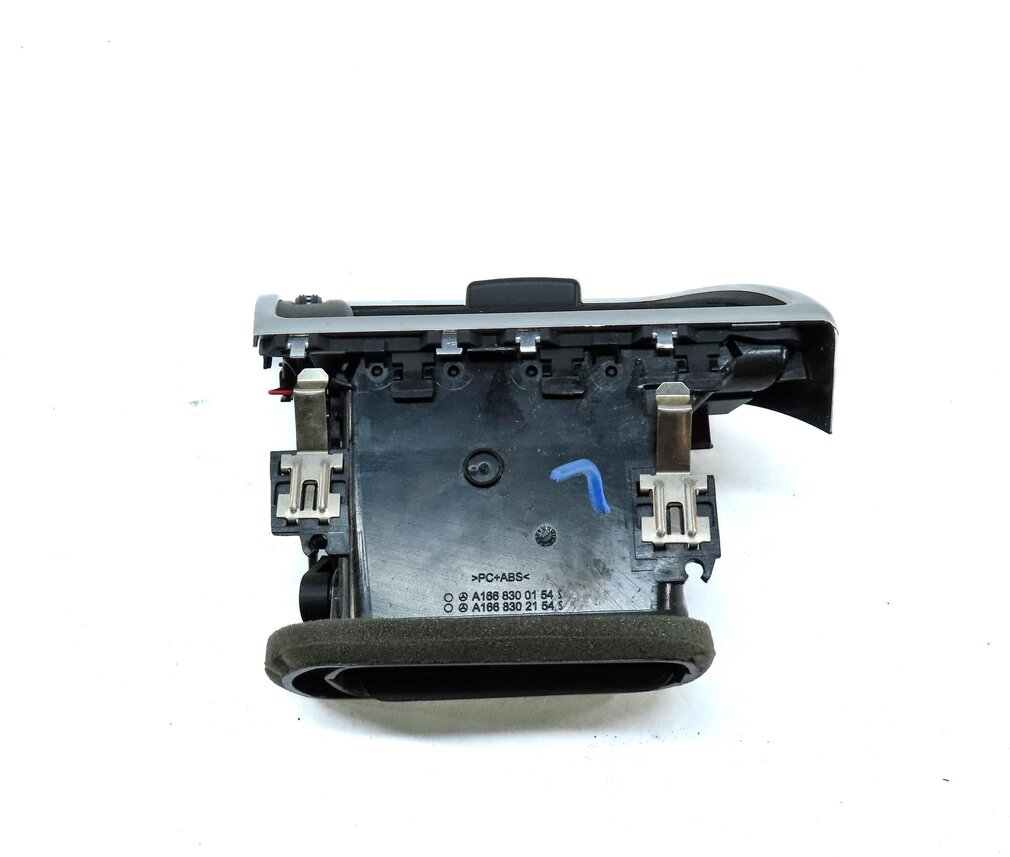 Thumbnail 4: 2014 MERCEDES GL550 X166 FRONT LEFT DRIVER DASH HVAC A/C HEATER AIR VENT (BLACK)