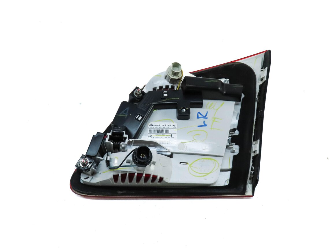 Thumbnail 6: 13-16 MERCEDES GL350 GL450 GL550 (X166) LEFT DRIVER INNER TAILLIGHT LIGHT LAMP