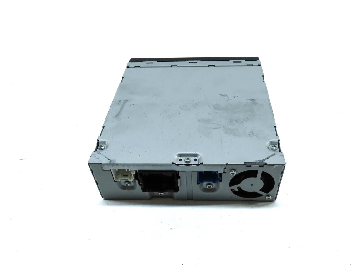 Thumbnail 4: 12-16 E GL GL GL ML ML W166 W212 X166 REAR ENTERTAINMENT DVD DISC PLAYER READER