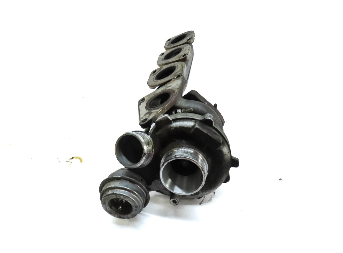 Thumbnail 4: 2011-2020 CL550 E550 GL450 GL550 ML550 S550 SL550 CLS550 4.6L RIGHT TURBOCHARGER