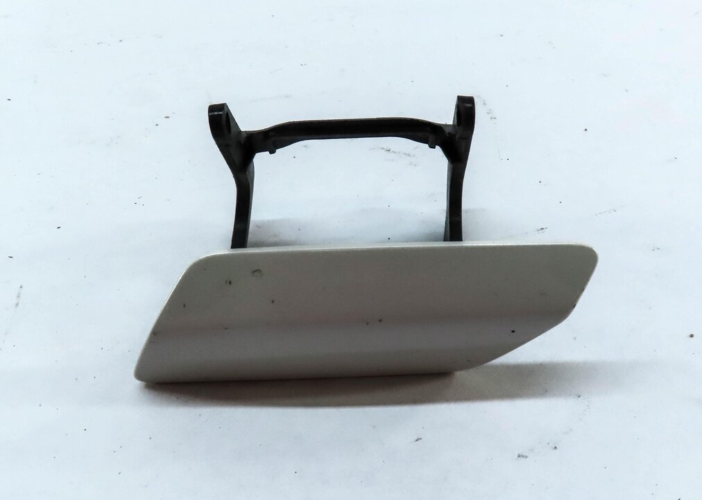 Thumbnail 4: 2014 MERCEDES GL550 (X166) FRONT LEFT DRIVER HEADLIGHT WASHER COVER TRIM (WHITE)