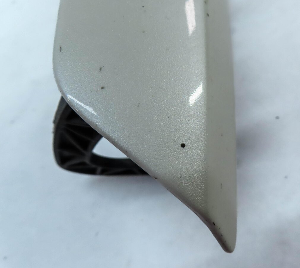 Thumbnail 7: 2014 MERCEDES GL550 (X166) FRONT LEFT DRIVER HEADLIGHT WASHER COVER TRIM (WHITE)