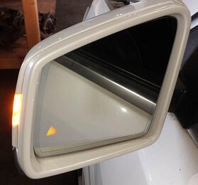 Thumbnail 3: 13-16 MERCEDES GL-CLASS (X166) LEFT HEATED AUTODIM CAMERA DOOR MIRROR (WHITE)