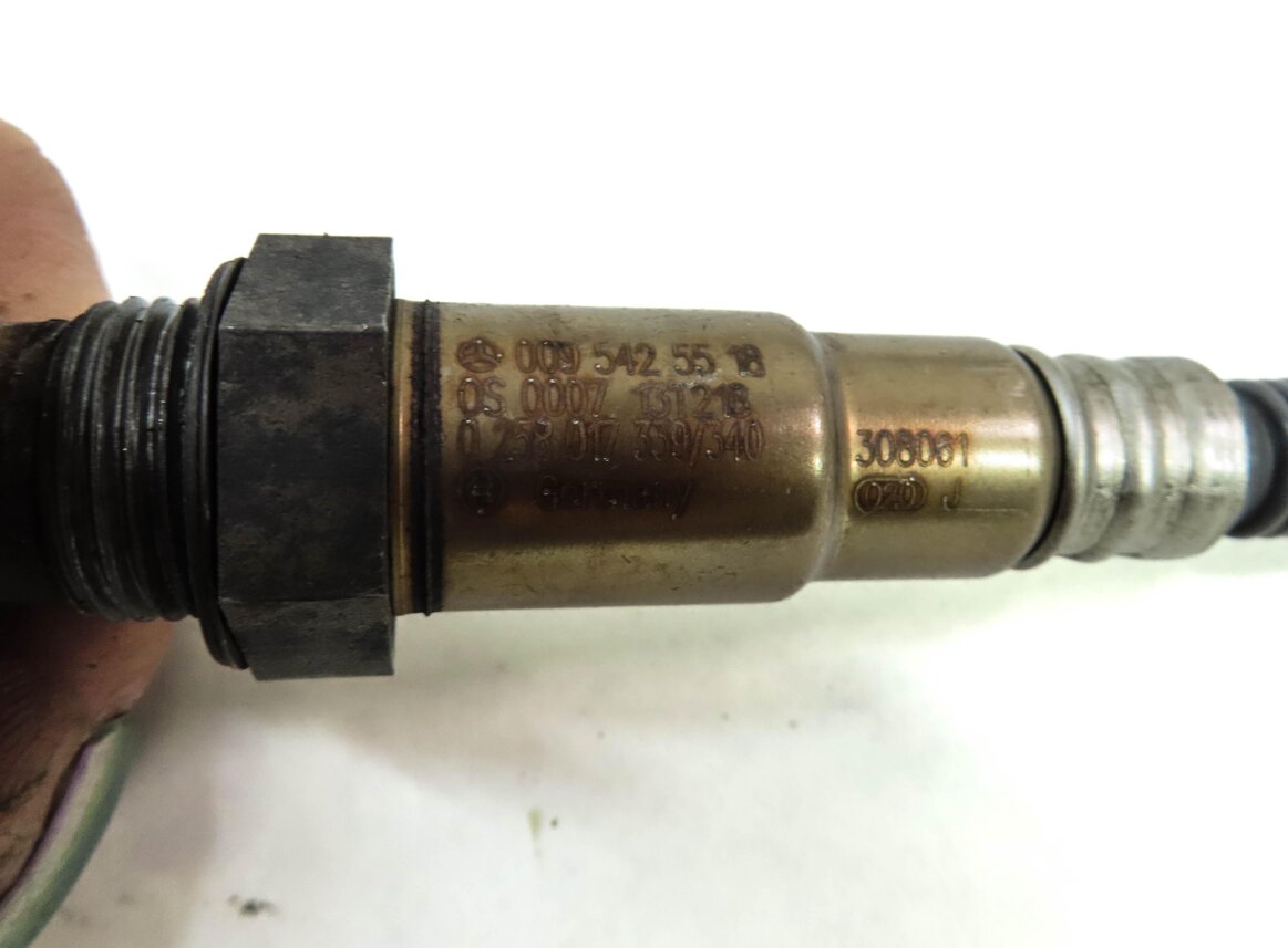 Thumbnail 4: 2014 MERCEDES GL550 (X166) 4.6L TURBO ENGINE PRE POST CAT O2 OXYGEN SENSOR SET4