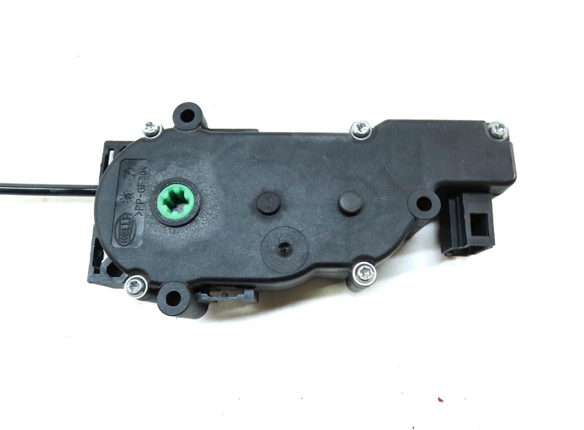 Thumbnail 6: 2014 MERCEDES GL550 X166 REAR HATCH TRUNK LOCK LATCH ACTUATOR & SOFT CLOSE MOTOR