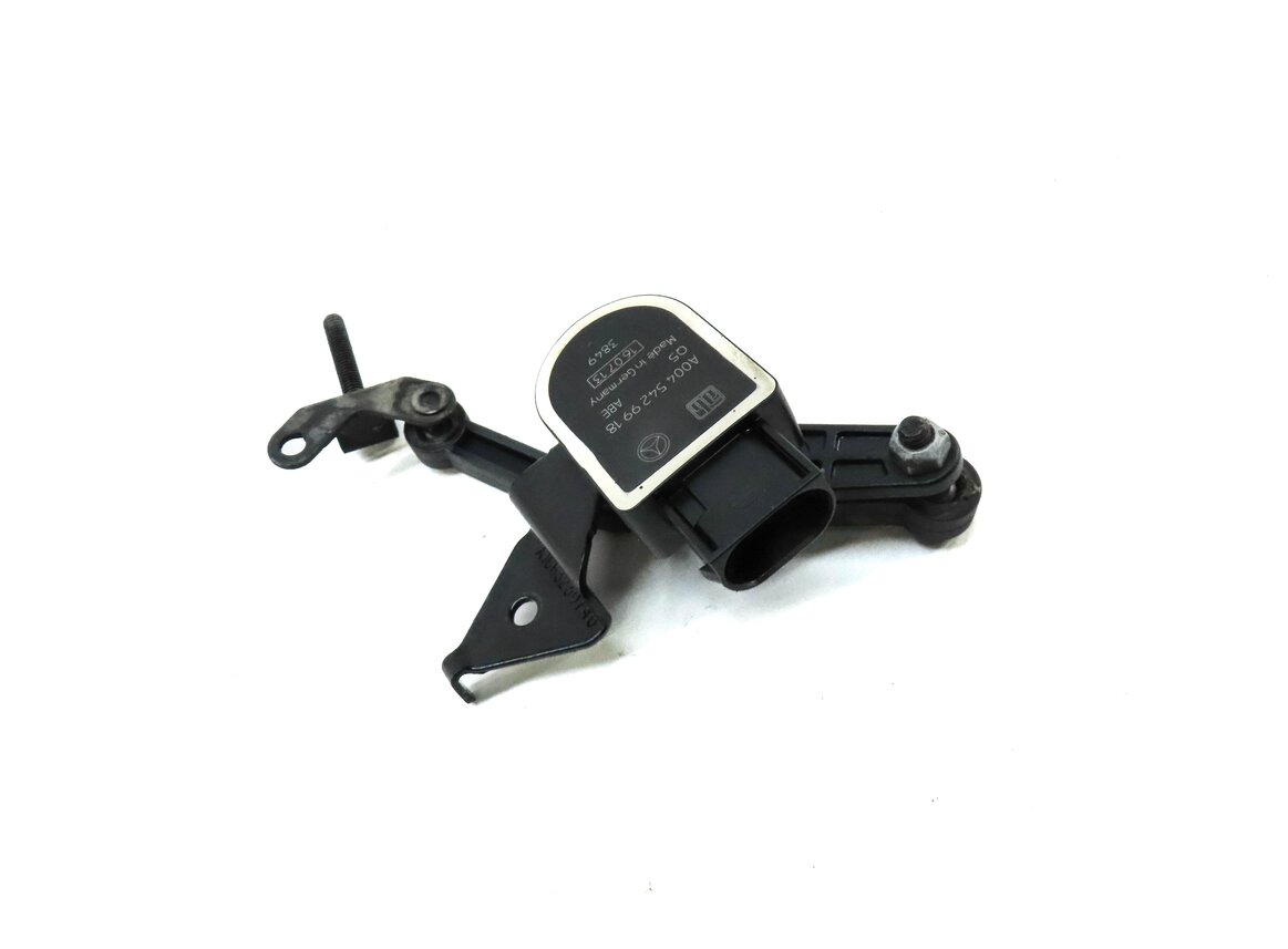 Thumbnail 3: 2014 MERCEDES GL550 (X166) FRONT LEFT DRIVER SUSPENSION HEIGHT LEVEL SENSOR