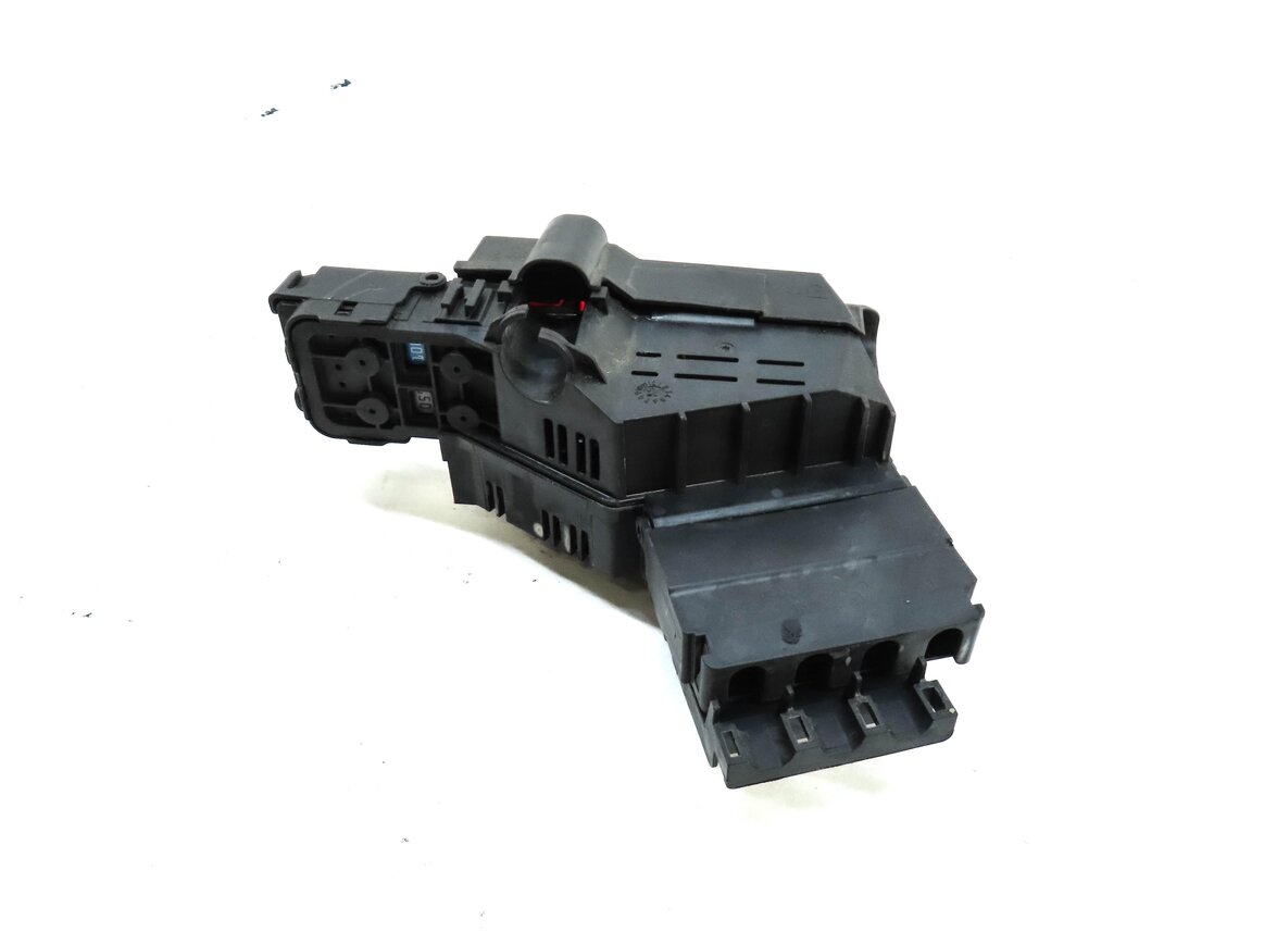 Thumbnail 4: 2014 MERCEDES GL550 (X166) POSITIVE TERMINAL JUNCTION BOX JUMPER POST 1665402450