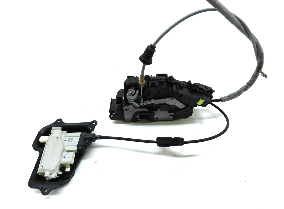 Thumbnail 4: 13-20 MERCEDES GL GLE GLS S - FRONT LEFT DRIVER DOOR LATCH w/ SOFT CLOSE MOTOR