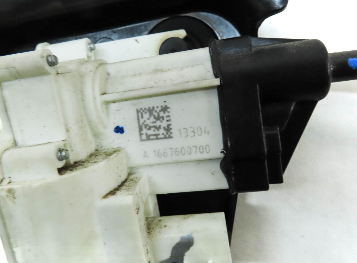 Thumbnail 9: 13-20 MERCEDES GL GLE GLS S - FRONT LEFT DRIVER DOOR LATCH w/ SOFT CLOSE MOTOR