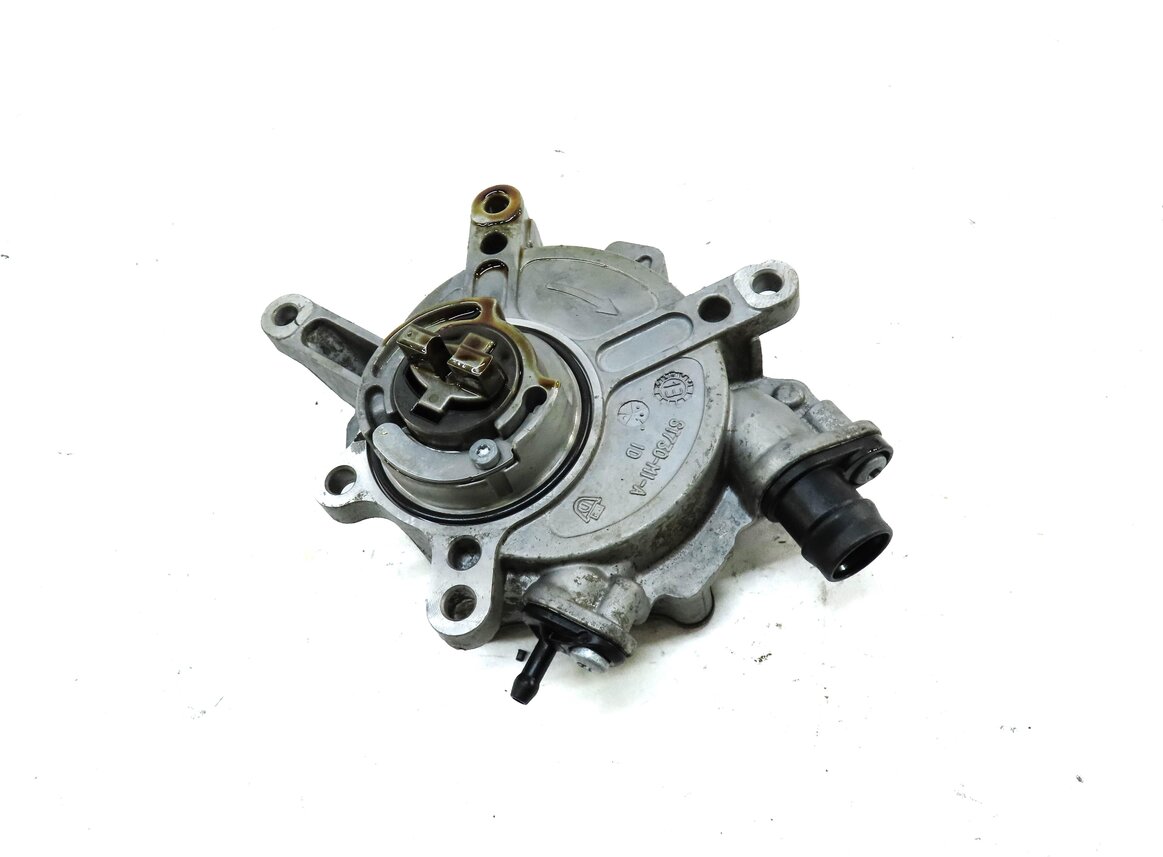 Thumbnail 3: 11-20 CL550 GL450 GL550 ML350 ML550 S400 S550 S600 SL550 4.6L M278 VACUUM PUMP
