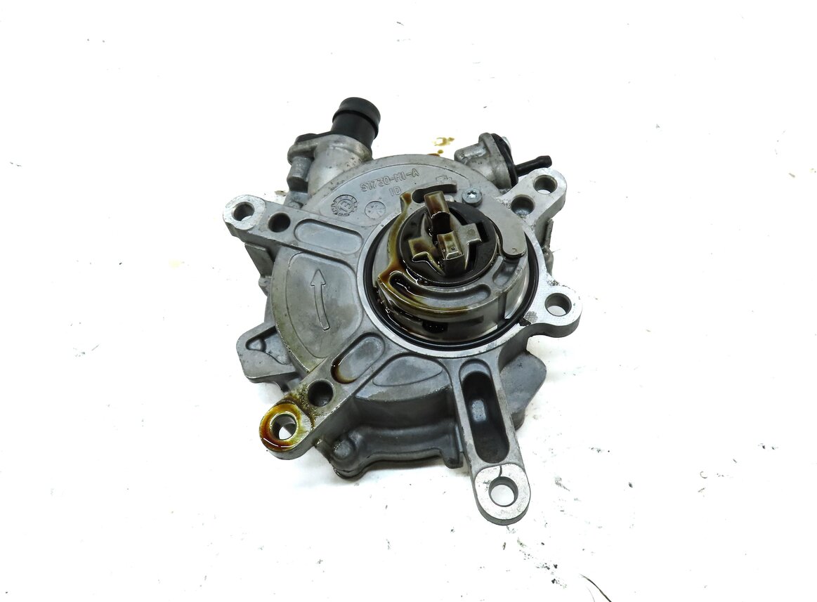 Thumbnail 4: 11-20 CL550 GL450 GL550 ML350 ML550 S400 S550 S600 SL550 4.6L M278 VACUUM PUMP