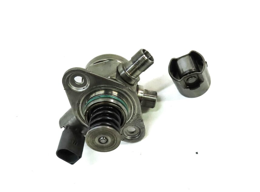 Thumbnail 3: 11-20 MERCEDES CL E G GL ML SL S SL CLS W212 W222 LEFT HIGH PRESSURE FUEL PUMP