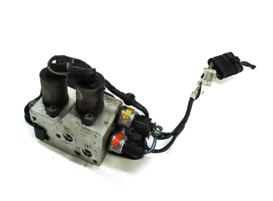 2014 MERCEDES GL550 (X166) REAR ACTIVE SEAY BAR VALVE BLOCK 1663201258