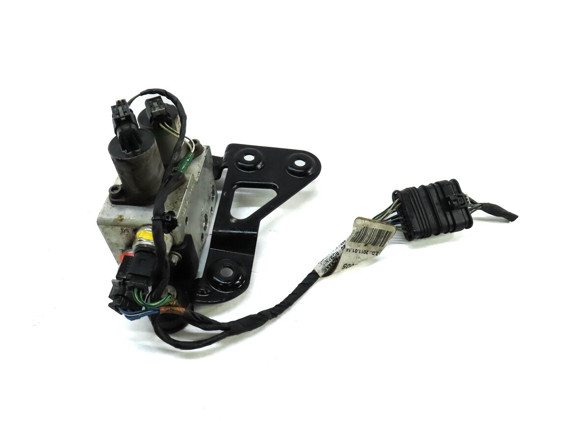 Thumbnail 4: 2014 MERCEDES GL550 (X166) REAR ACTIVE SEAY BAR VALVE BLOCK 1663201258