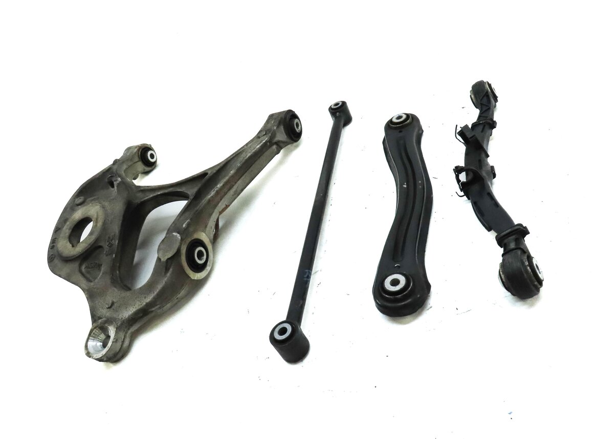 Thumbnail 2: 12-19 MERCEDES GL350 GL450 GL550 ML350 (W166 X166) RIGHT REAR CONTROL ARM SET 4