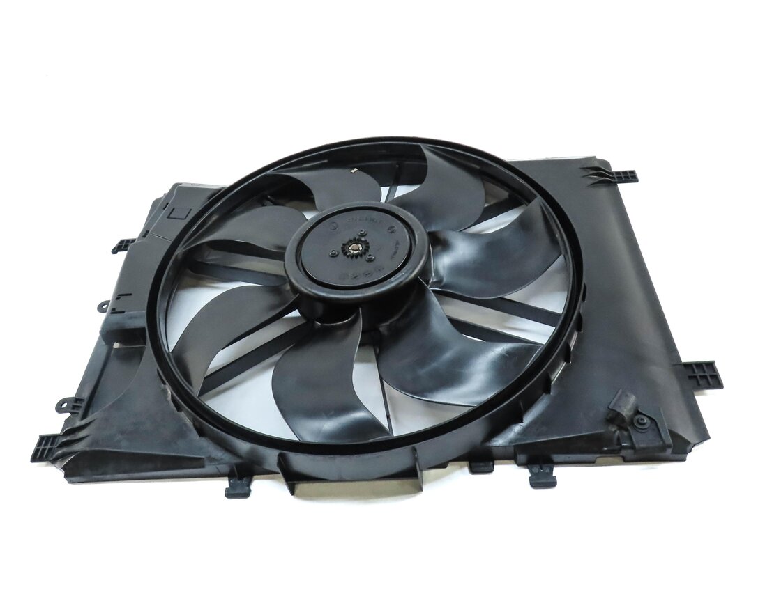 Thumbnail 2: 08-17 MERCEDES B C E CLA CLS GLK SLK (W207 W204 X204 W212) RADIATOR COOLING FAN