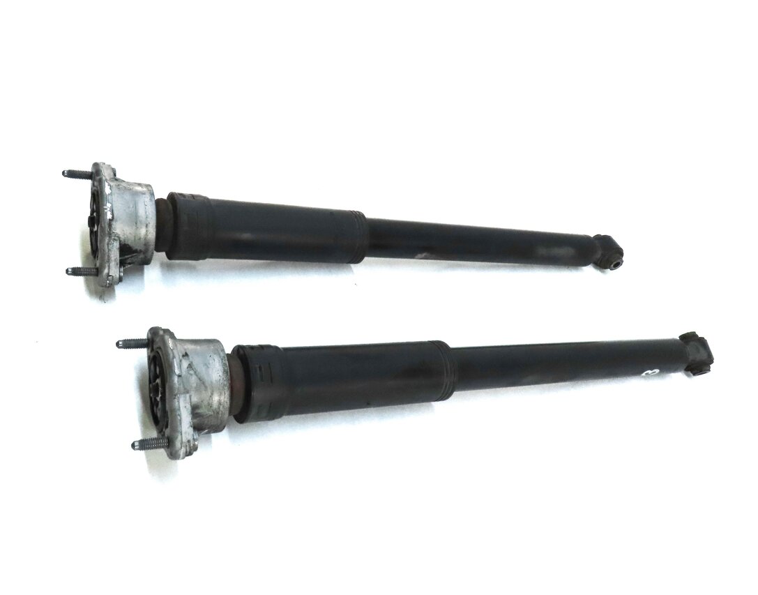 Thumbnail 6: 2012 MERCEDES C250 SEDAN W204 REAR LEFT & RIGHT SPORT SUSPENSION SHOCK STRUT SET