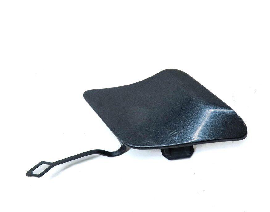 Thumbnail 3: 2012 MERCEDES C250 SEDAN (W204) FRONT TOW HOOK COVER TRIM (MAGNETITE BLACK)