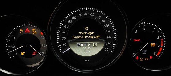 Thumbnail 2: 2012 MERCEDES C250 C300 C350 (C204 W204) SPEEDOMETER GAUGE CLUSTER (***k MILES)