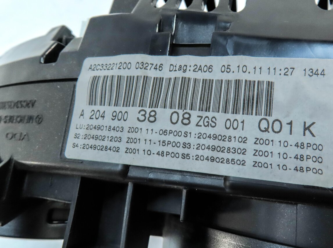 Thumbnail 7: 2012 MERCEDES C250 C300 C350 (C204 W204) SPEEDOMETER GAUGE CLUSTER (***k MILES)
