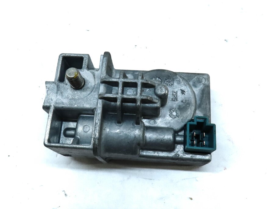 Thumbnail 2: 2012 MERCEDES C250 SEDAN (W204) STEERING COLUMN ELECTRONIC LOCK CONTROL MODULE