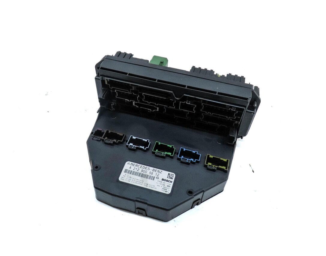 2012 MERCEDES C250 SEDAN (W204) FRONT LEFT SIGNAL ACQUISITION MODULE SAM