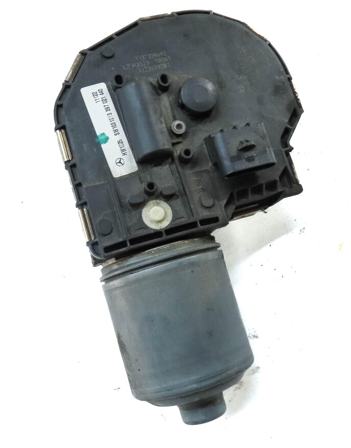 Thumbnail 3: 08-20 MERCEDES C E CLASS (A207 C207 W204 W207 W212) FRONT WINDSHIELD WIPER MOTOR