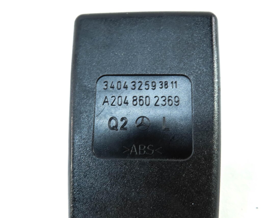 Thumbnail 7: 2009-2015 MERCEDES C GLK CLASS (X204 W204) FRONT LEFT DRIVER SEATBELT RECEIVER
