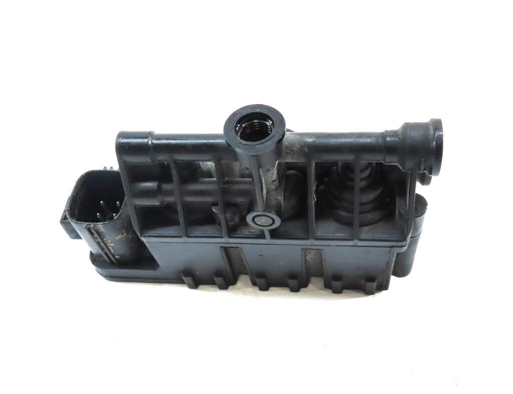 Thumbnail 8: 2011 LAND RANGE ROVER SPORT (L320) AIR SUSPENSION TRANSFER RELIEF VALVE SET 3