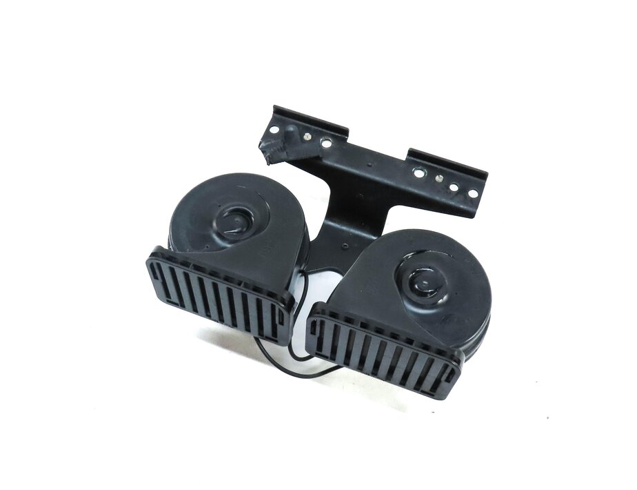 Thumbnail 1: 10-16 LAND ROVER LR4 RANGE ROVER SPORT (L320) HIGH & LOW TONE SAFETY HORN SET