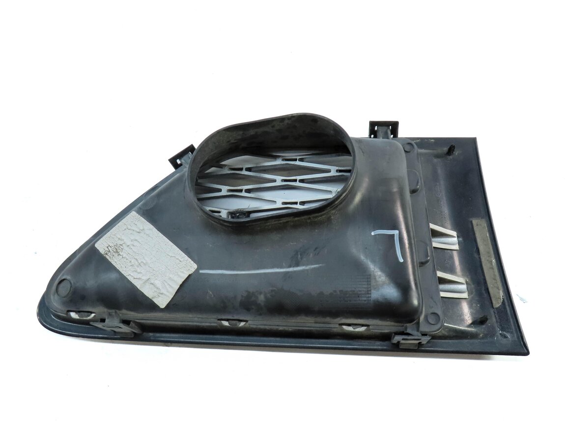 Thumbnail 5: 2011 LAND RANGE ROVER SPORT (L320) FRONT LEFT DRIVER FENDER GRILLE AIR VENT