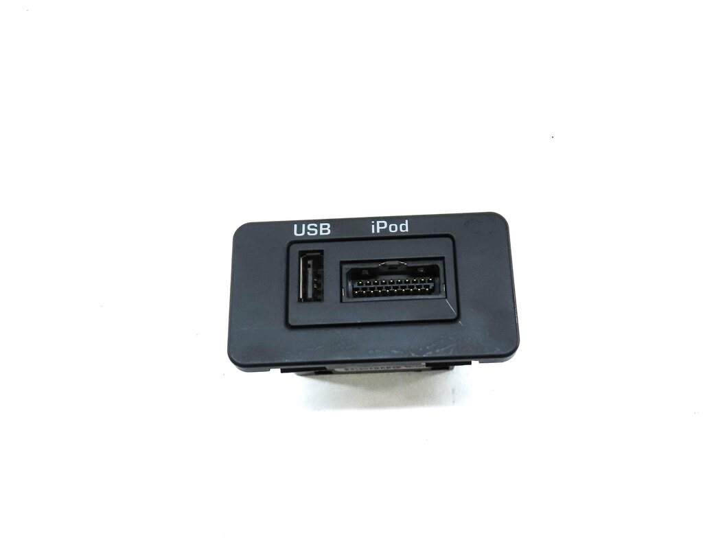 Thumbnail 2: 2011 LAND RANGE ROVER SPORT (L320) AUXILIARY AUX USB IPOD JACK INPUT PANEL PLUG