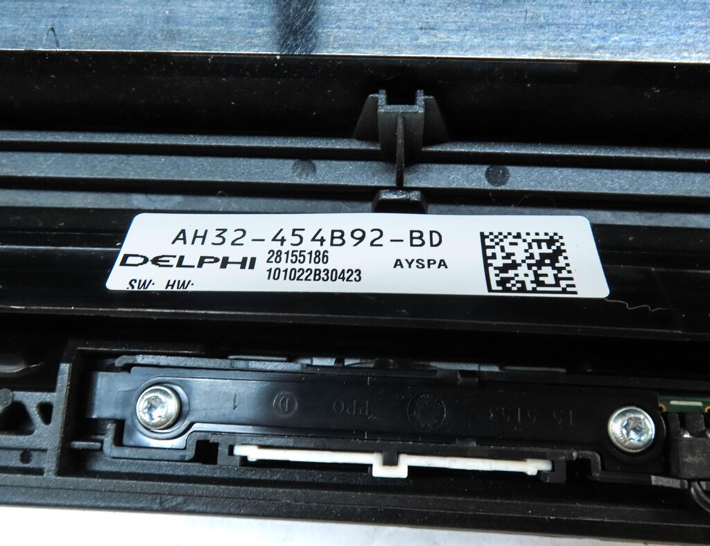 Thumbnail 8: 10-16 LR4 / RANGE ROVER SPORT (L320) FRONT HEATER A/C TEMPERATURE CONTROL PANEL