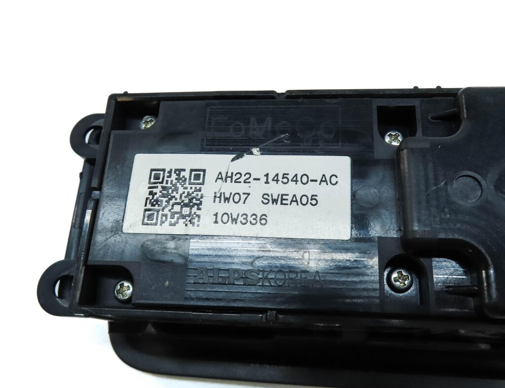 Thumbnail 7: 10-20 LAND ROVER LR2 LR4 RANGE ROVER SPORT (L320) LEFT DRIVER DOOR WINDOW SWITCH