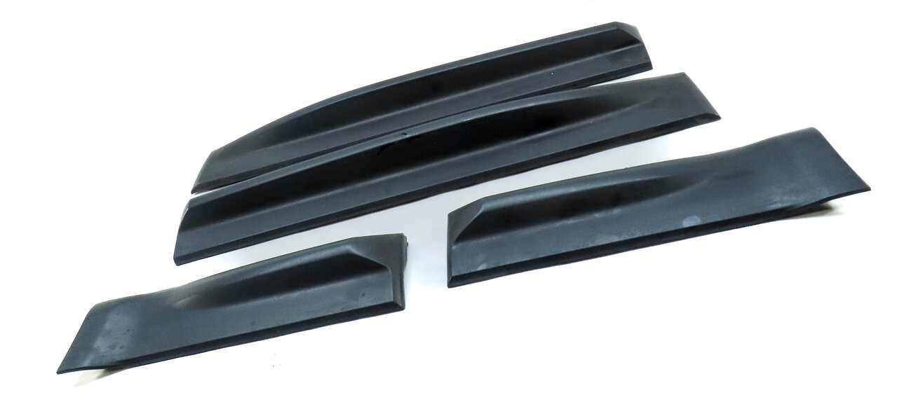 Thumbnail 3: 2011 RANGE ROVER SPORT L320 FRONT REAR LEFT RIGHT LOWER DOOR MOULDING TRIM SET 4