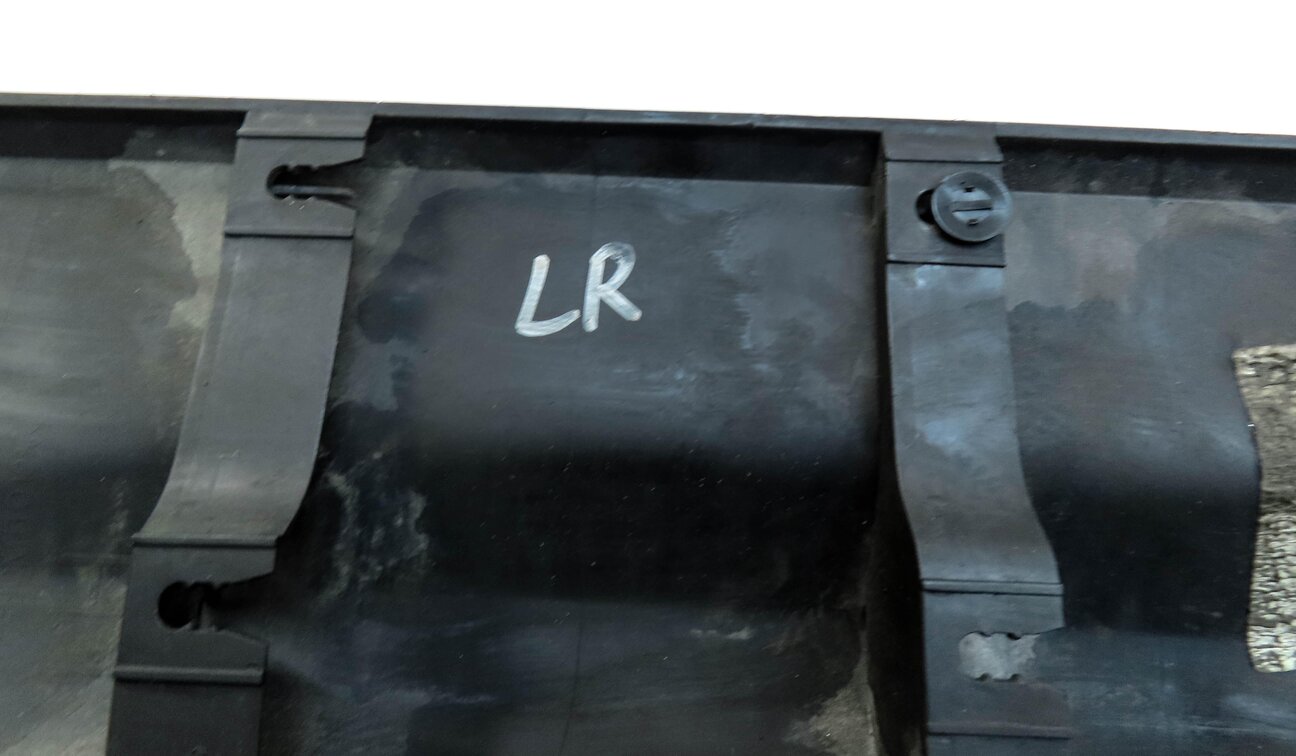 Thumbnail 6: 2011 RANGE ROVER SPORT L320 FRONT REAR LEFT RIGHT LOWER DOOR MOULDING TRIM SET 4
