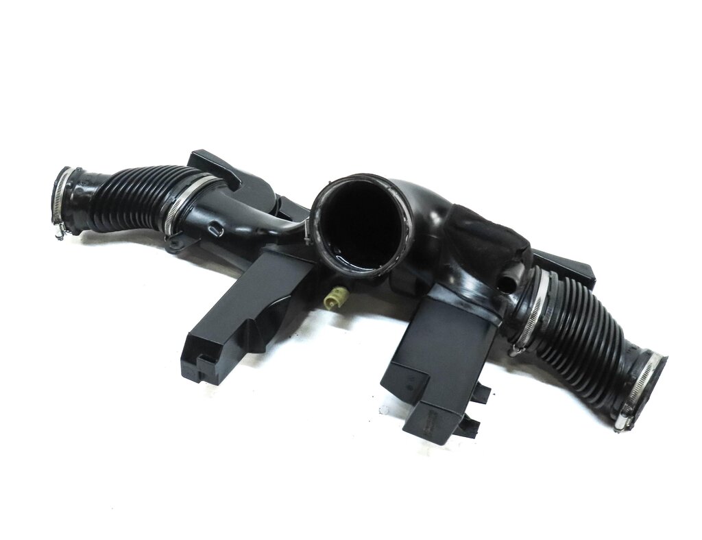 2011 LAND RANGE ROVER SPORT (L320) 5.0L SUPER ENGINE AIR INTAKE RESONATOR HOSE