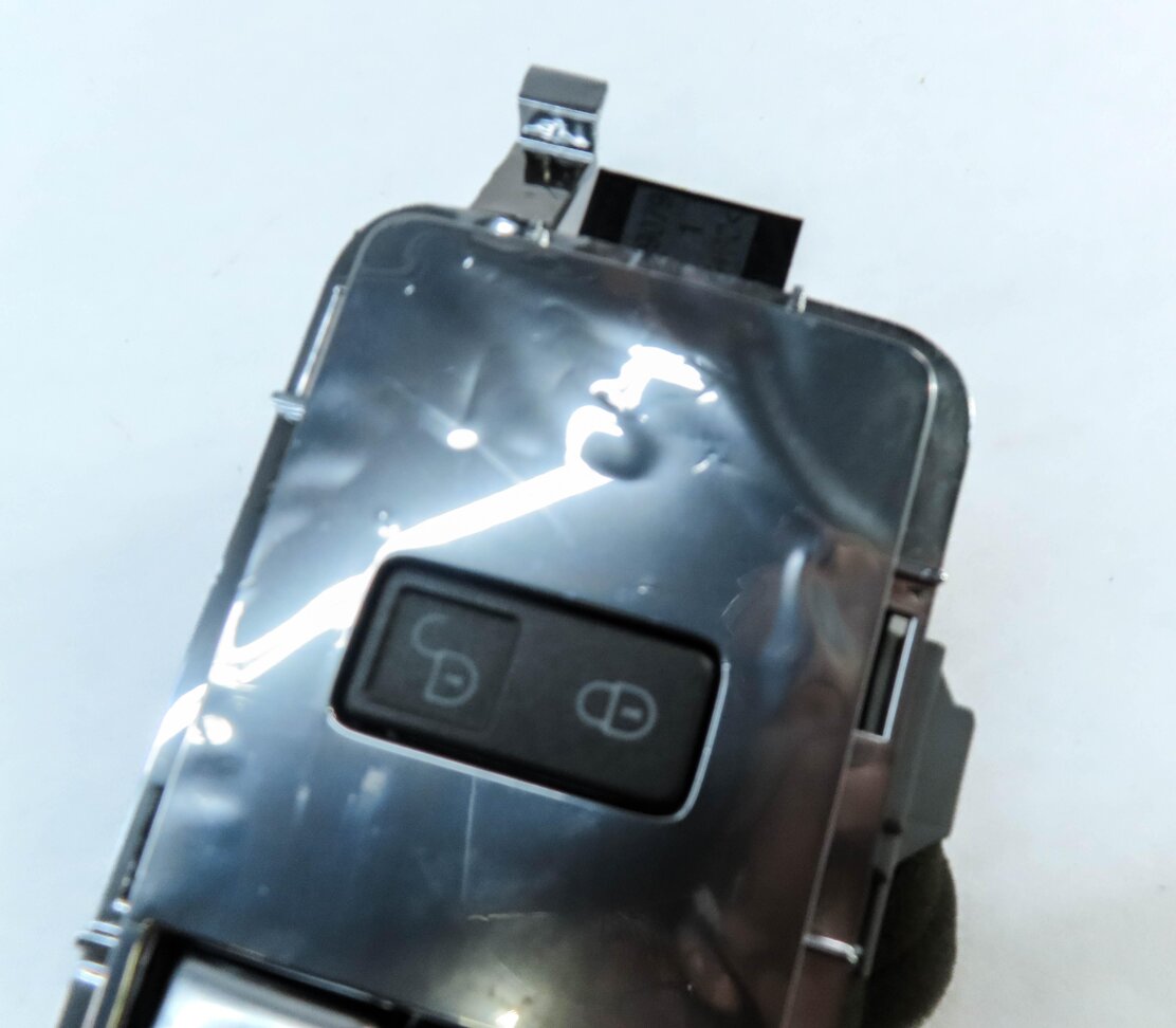 Thumbnail 2: 10-16 LAND ROVER LR4 / RANGE ROVER SPORT (L320) FRONT INTERIOR DOOR HANDLE SET
